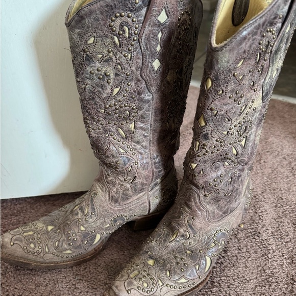 Embroidered Western Heeled Boots - Brown - Picture 1 of 2
